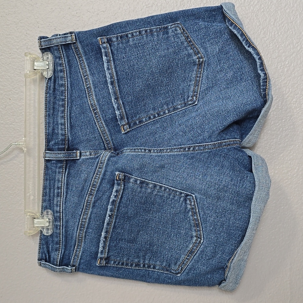 Old Navy High-Rise OG Straight Denim Blue Women's Shorts/ Size 6 - Picture 3 of 10